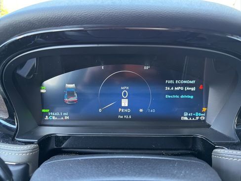 Used 2024 Lincoln Corsair Grand Touring w/ Equipment Group 301A image 9