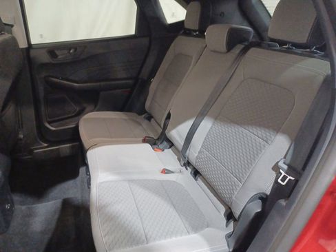 Used 2022 Ford Escape SE image 23