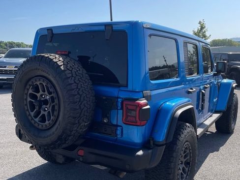 Used 2022 Jeep Wrangler Unlimited Rubicon w/ Xtreme Recon 35" Tire Package AWD/4WD image 5