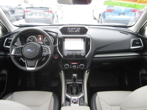Used 2020 Subaru Forester Limited image 55