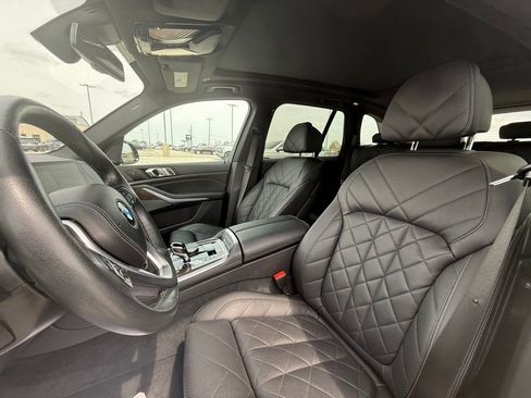 Used 2023 BMW X5 xDrive40i w/ Luxury Seating Package AWD/4WD image 28