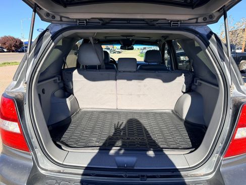 Used 2008 Kia Sorento EX w/ Luxury Pkg image 22