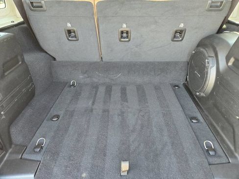 Used 2023 Jeep Wrangler Unlimited Sahara AWD/4WD image 32