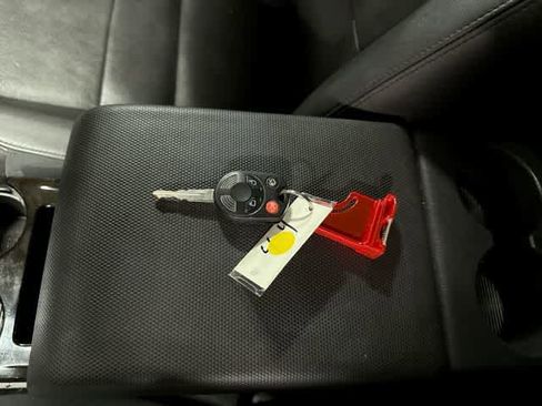 Used 2010 Ford Escape Limited image 33