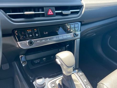 Certified 2026 Kia Seltos SX AWD/4WD image 20