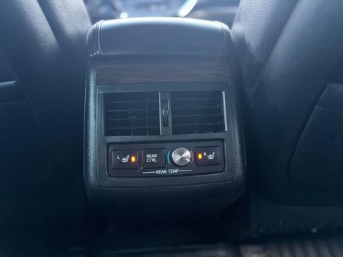 Used 2014 Toyota Avalon XLE Premium image 13