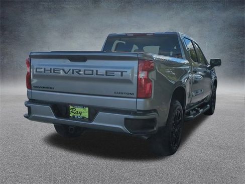 Certified 2025 Chevrolet Silverado 1500 Custom w/ LPO, Dark Essentials Package image 9