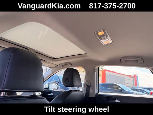 Used 2023 Volkswagen Jetta SE image 25