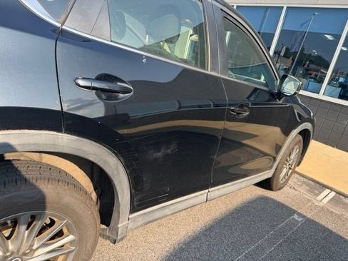Used 2018 MAZDA CX-5 Sport FWD image 3