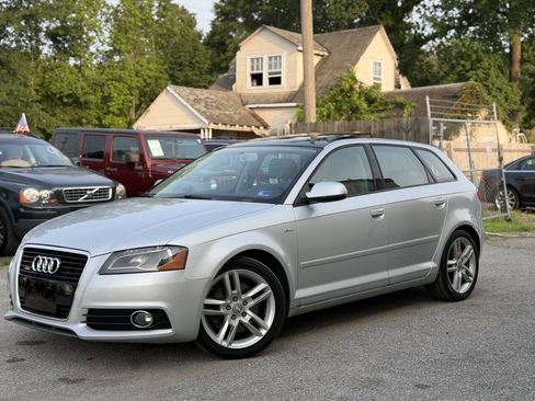 Used 2011 Audi A3 2.0T Premium Plus w/ Premium Plus Package AWD/4WD image 2