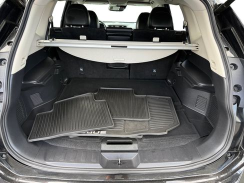 Used 2017 Nissan Rogue SL w/ SL Premium Package FWD image 17