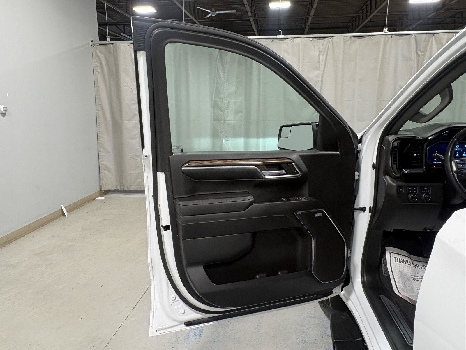 Used 2023 Chevrolet Silverado 1500 RST AWD/4WD image 22