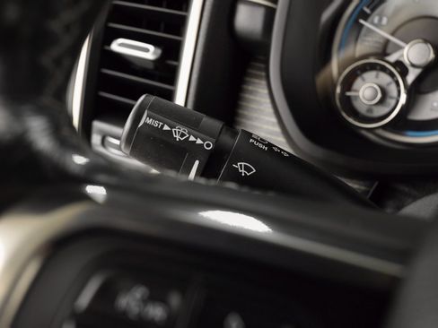 Used 2019 RAM 2500 Limited image 29