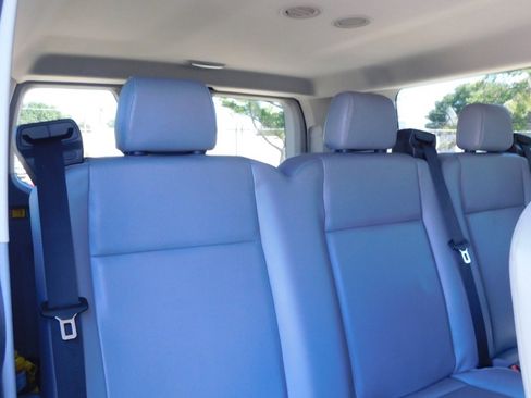 Used 2016 Ford Transit 150 XL image 20