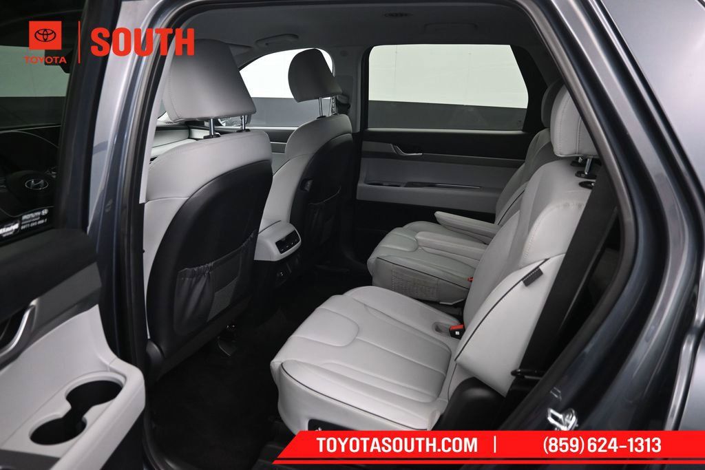Used 2025 Hyundai Palisade SEL AWD/4WD image 10