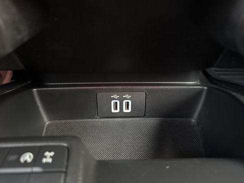 Used 2021 Ford Ranger Lariat w/ Equipment Group 501A High image 18