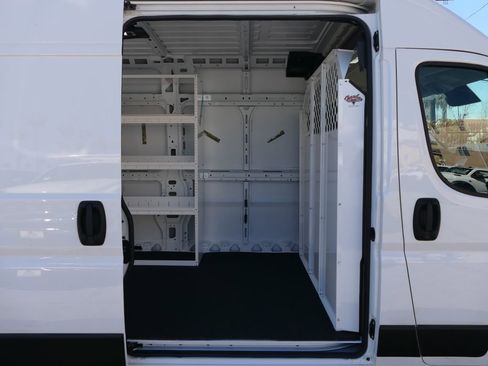 New 2024 RAM ProMaster 2500 w/ Convenience Group image 22