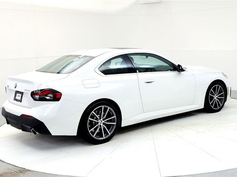 Used 2022 BMW 230i Coupe w/ Premium Package image 6