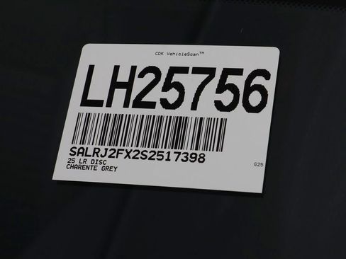 New 2025 Land Rover Discovery S AWD/4WD image 26