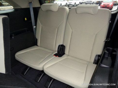 Used 2019 Kia Sorento AWD image 16