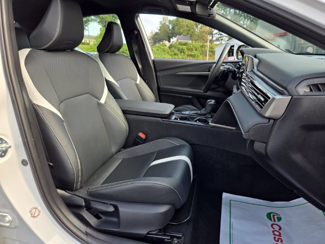 Used 2025 Toyota Camry SE FWD image 21
