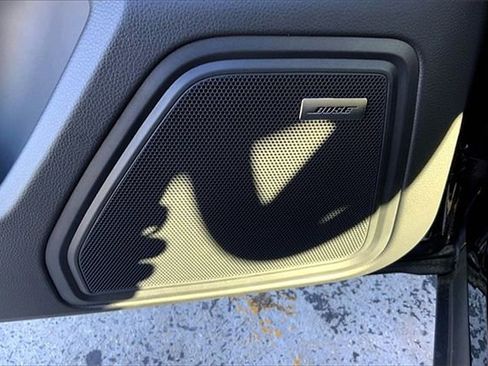 Certified 2026 Porsche Macan image 31