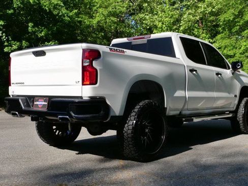 Used 2019 Chevrolet Silverado 1500 LT Trail Boss AWD/4WD image 23