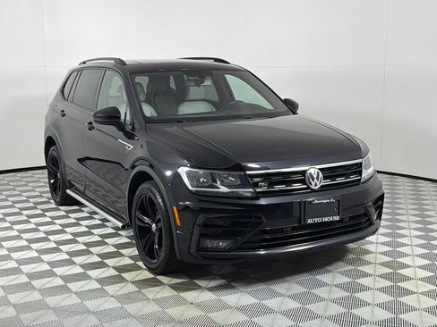 Used 2019 Volkswagen Tiguan SEL Premium R-Line AWD/4WD image 3