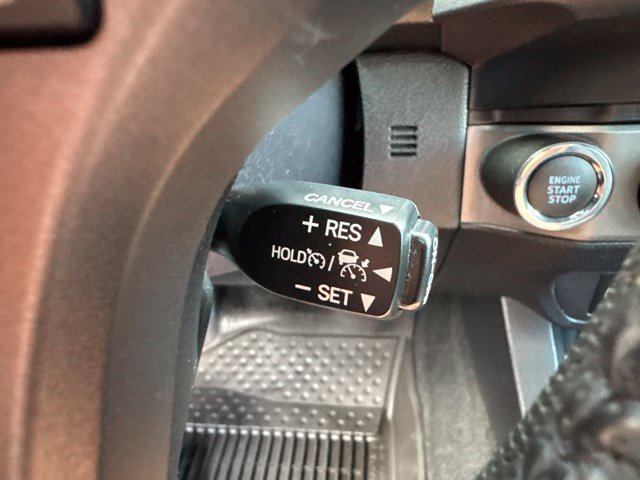 Used 2021 Toyota Tacoma TRD Off-Road w/ TRD Premium Off Road Package AWD/4WD image 18