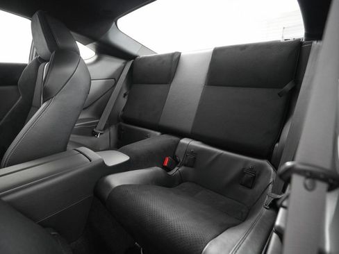 Used 2025 Toyota GR86 Premium RWD image 15