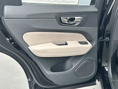 New 2026 Volvo XC60 B5 Core image 16