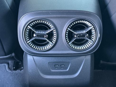 Used 2024 Chevrolet Blazer EV LT AWD/4WD image 41