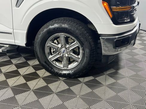 Used 2025 Ford F150 XLT w/ Equipment Group 301A Standard image 14