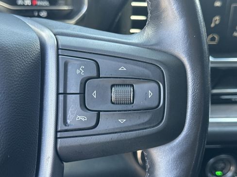Used 2022 GMC Sierra 1500 SLT AWD/4WD image 25