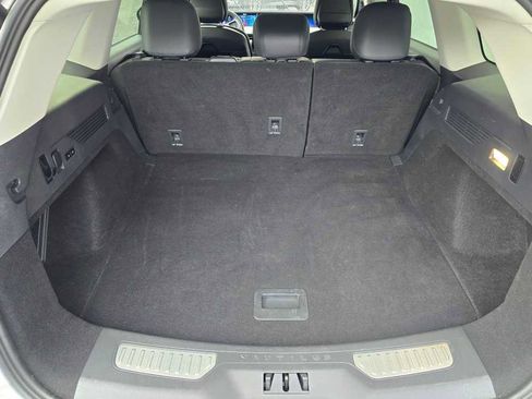 Used 2024 Lincoln Nautilus Reserve w/ Equipment Group 203A image 28