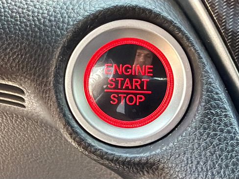 Used 2018 Honda Accord Sport image 29