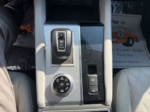 Used 2022 Mitsubishi Outlander SEL AWD/4WD image 24