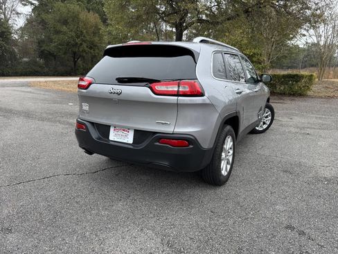Used 2015 Jeep Cherokee Latitude image 38