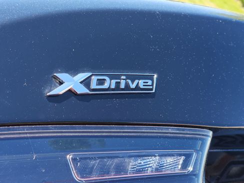 Used 2025 BMW 330i xDrive Sedan AWD/4WD image 30