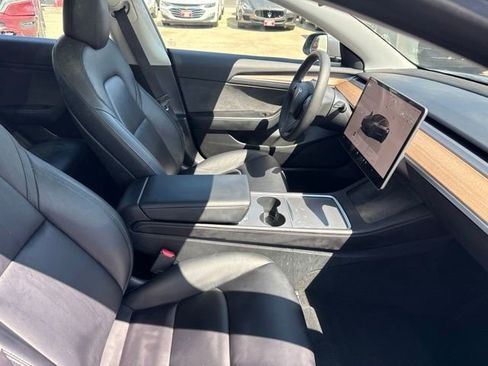 Used 2022 Tesla Model 3 Long Range AWD/4WD image 21
