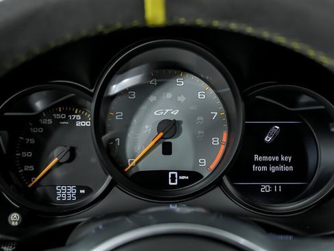 Used 2016 Porsche Cayman GT4 RWD image 21