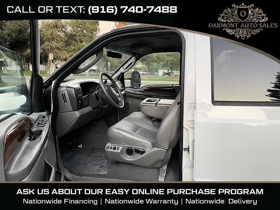 Used 2004 Ford F350 Lariat AWD/4WD image 19