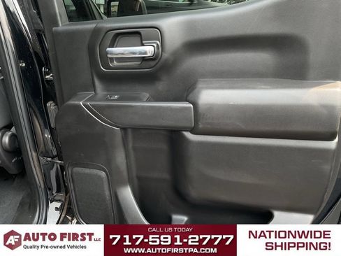 Used 2020 Chevrolet Silverado 1500 Custom Trail Boss w/ Custom Convenience Package AWD/4WD image 13