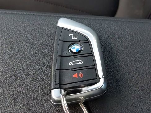 Used 2020 BMW 330i xDrive Sedan w/ Premium Package AWD/4WD image 26