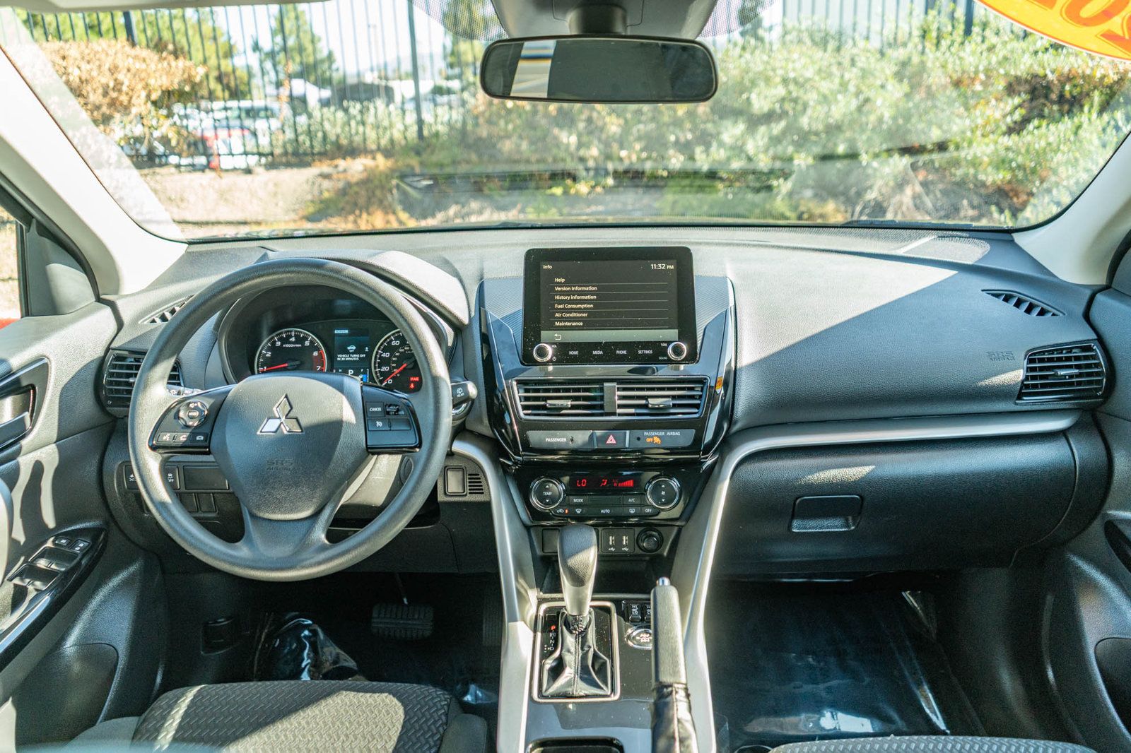 Used 2025 Mitsubishi Eclipse Cross LE AWD/4WD image 16
