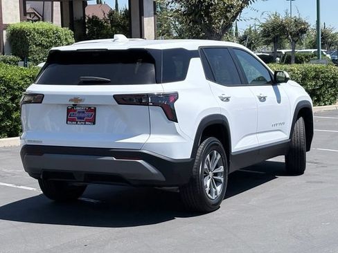 New 2026 Chevrolet Equinox LT w/ Safety and Technology Package FWD image 4