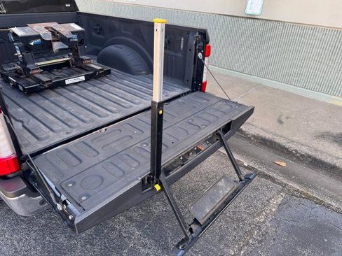 Certified 2019 Ford F250 Lariat w/ Lariat Ultimate Package image 17