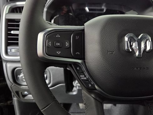 New 2026 RAM 1500 Big Horn AWD/4WD image 14