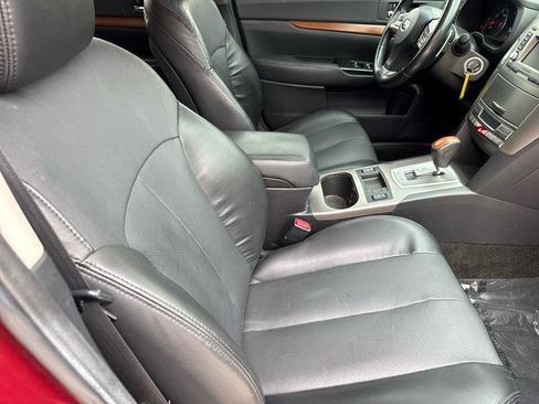 Used 2013 Subaru Outback 2.5i Limited w/ Moonroof Pkg image 53
