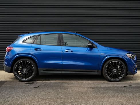 Used 2024 Mercedes-Benz GLA 35 AMG 4MATIC image 37